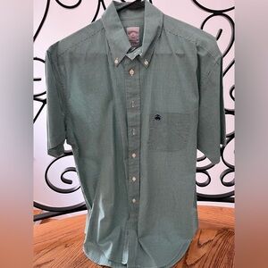 Brooks Brothets 346 green and white short-sleeve button-down Size M